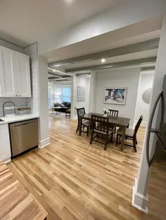 $595,000 | 901 East 39th Street, Kansas City, MO 64109