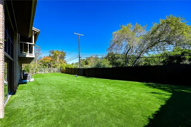 $849,900 | 225 Chenoweth Drive, Corpus Christi, TX 78404