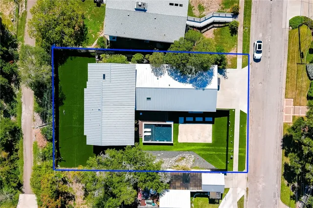 $849,900 | 225 Chenoweth Drive, Corpus Christi, TX 78404