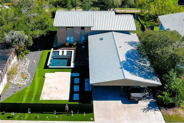 $849,900 | 225 Chenoweth Drive, Corpus Christi, TX 78404