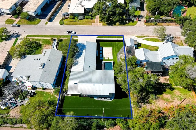 $849,900 | 225 Chenoweth Drive, Corpus Christi, TX 78404