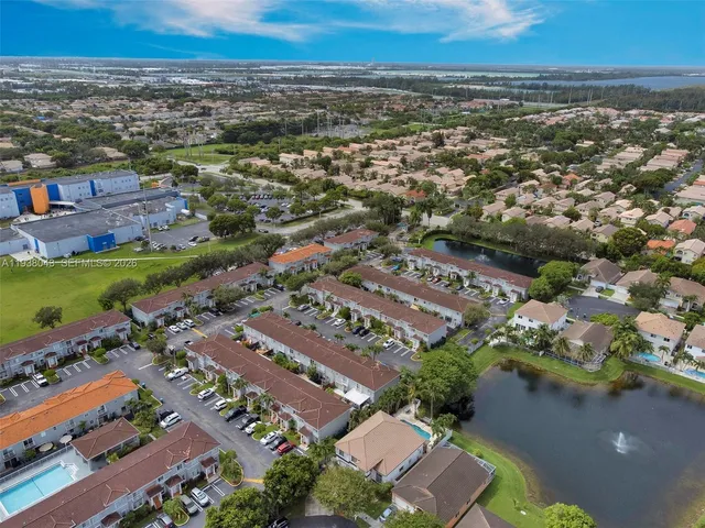 $6,800 | 5322 Northwest 110th Avenue, Unit 5322, Doral, FL 33178