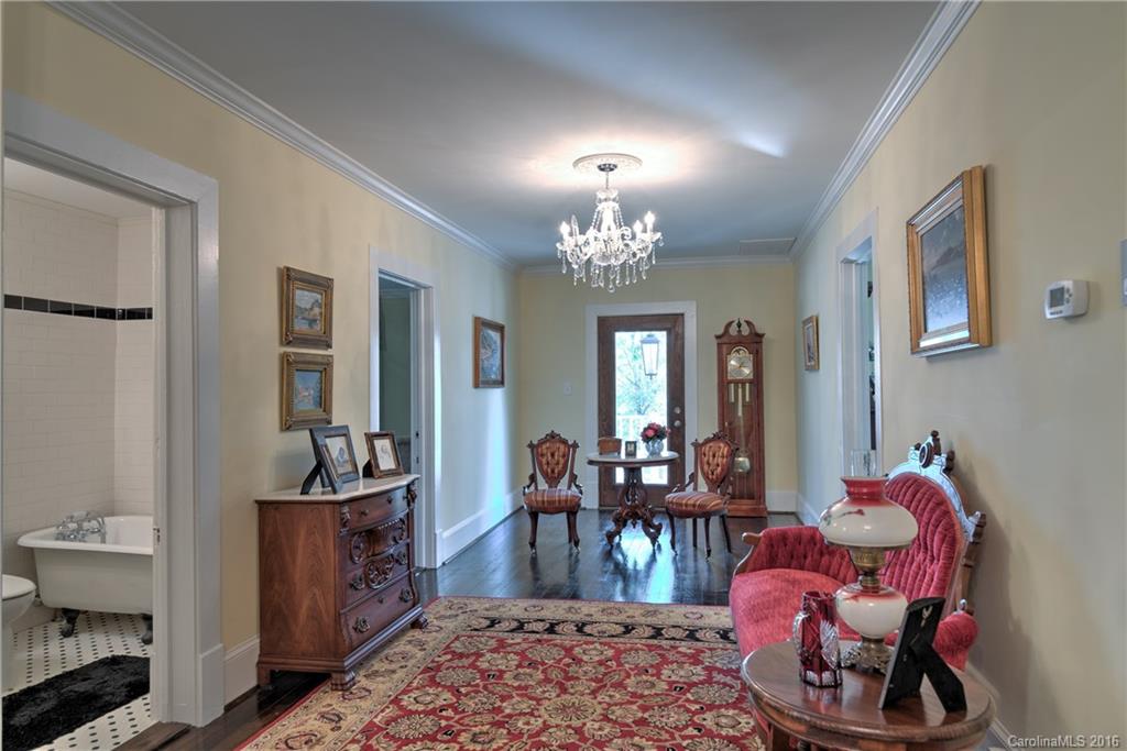 406 Battleground Road Lincolnton, NC 28092 - Photo 12 of 24 Gallery Image 12