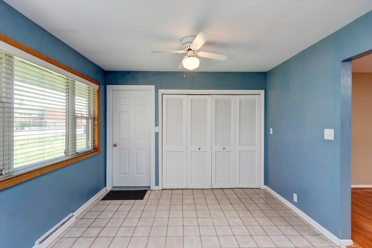 58 Bennett Road Carmel, IN 46032 - Photo 16 of 29 Gallery Image 16