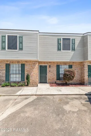 $110,000 | 100 Winchester Drive, Unit 308, Lafayette, LA 70506