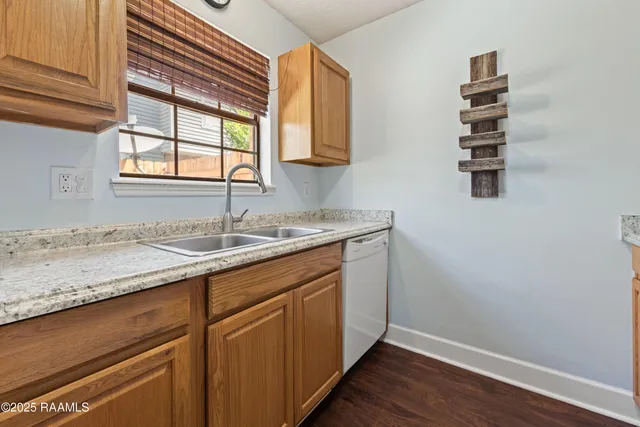 $110,000 | 100 Winchester Drive, Unit 308, Lafayette, LA 70506