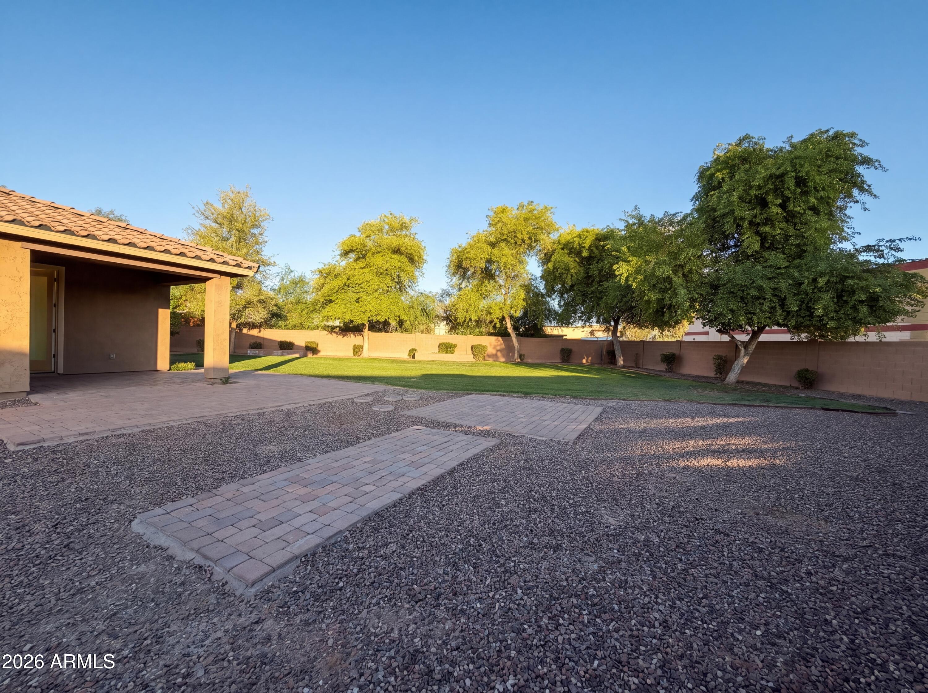 112 East Bernie Lane Gilbert, AZ 85295 - Photo 5 of 23 listing_5