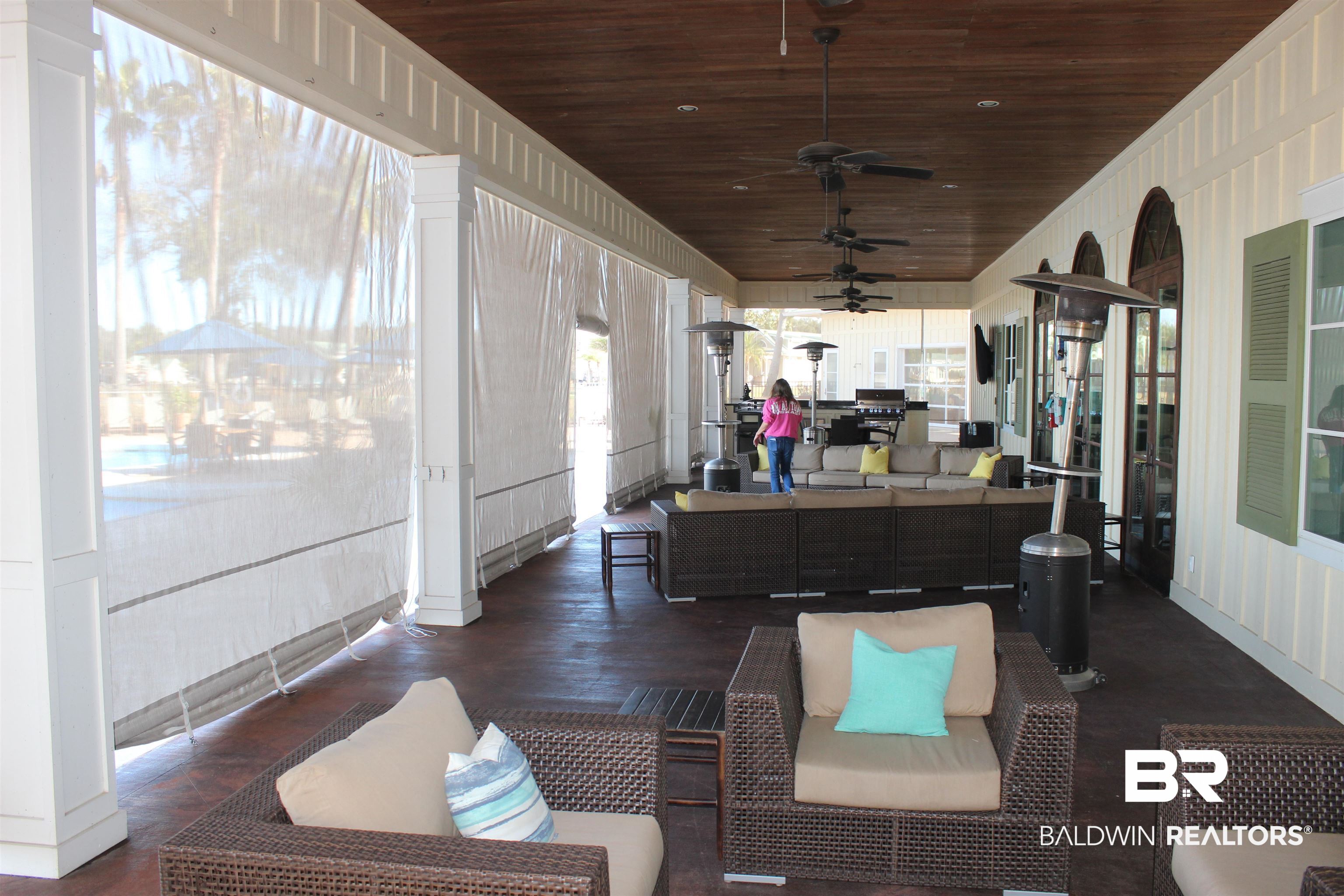 11876 Gateway Drive Elberta, AL 36530 - Photo 19 of 43 Outdoor deck/bbq area