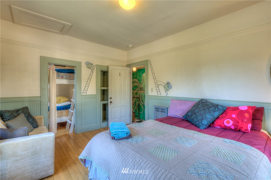 1159 North Beach Road Orcas Island, WA 98245 - Photo 11 of 25