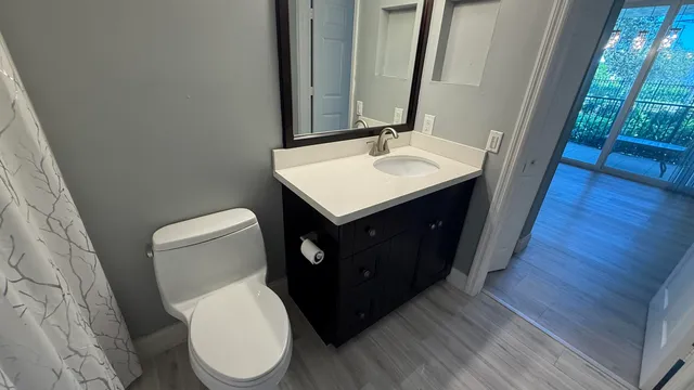 $2,600 | 208 Villa Circle, Boynton Beach, FL 33435