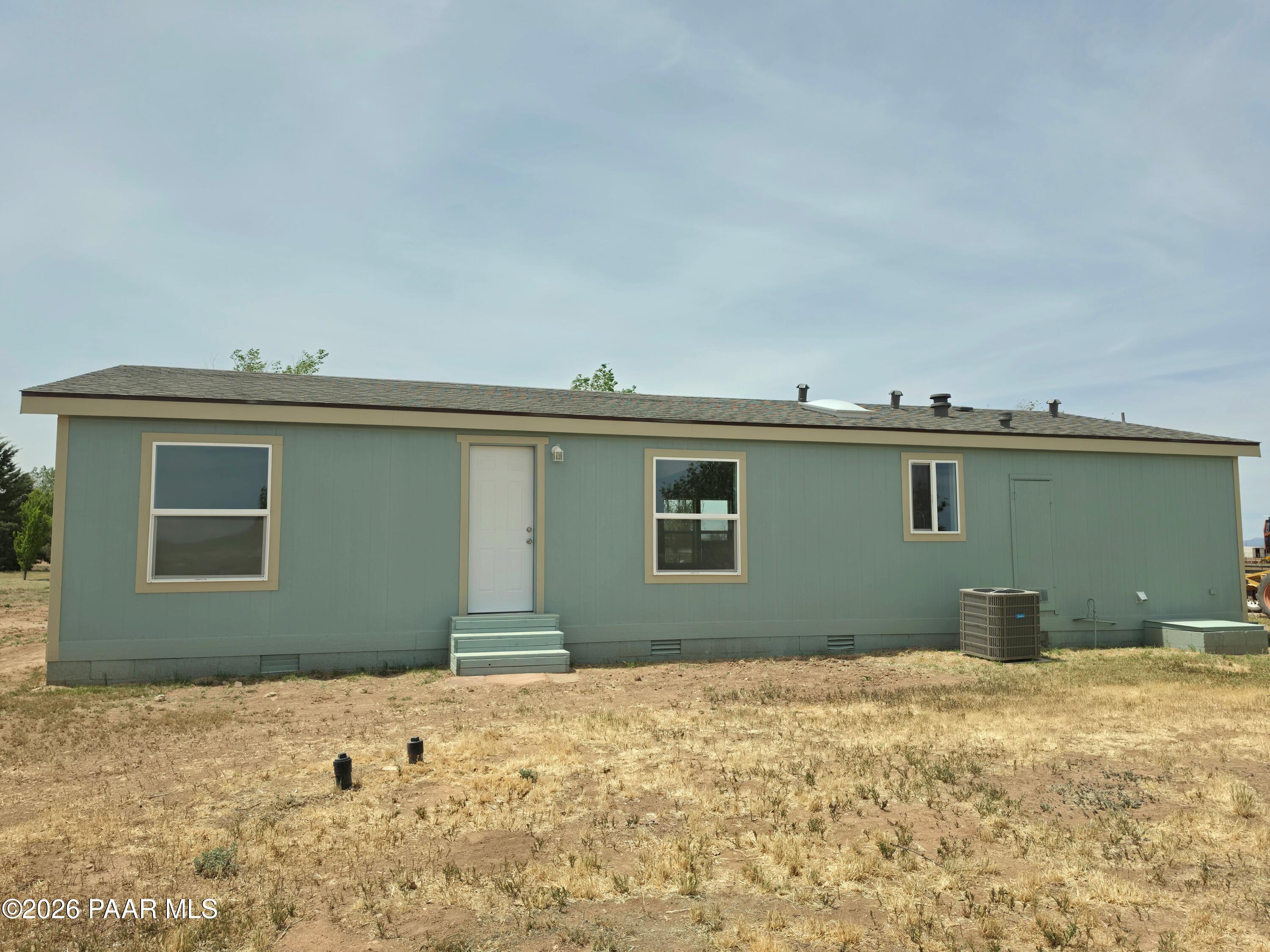 23525 North Ropers Lane Paulden, AZ 86334 - Photo 17 of 25 a view of a house