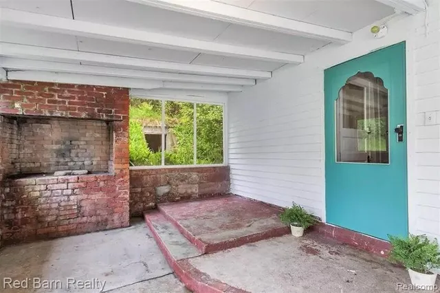 $374,900 | 4901 Munger Road, Ypsilanti, MI 48197