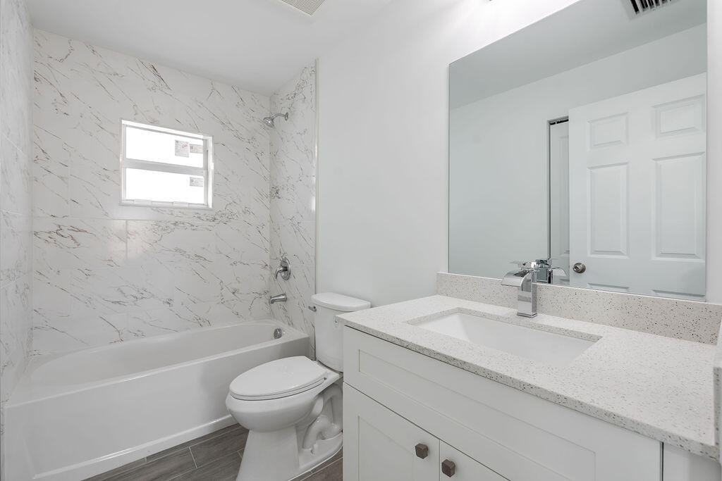 3244 Jefferson Street Stuart, FL 34997 - Photo 16 of 23 3244SEJeffersonSt.Stuart-14