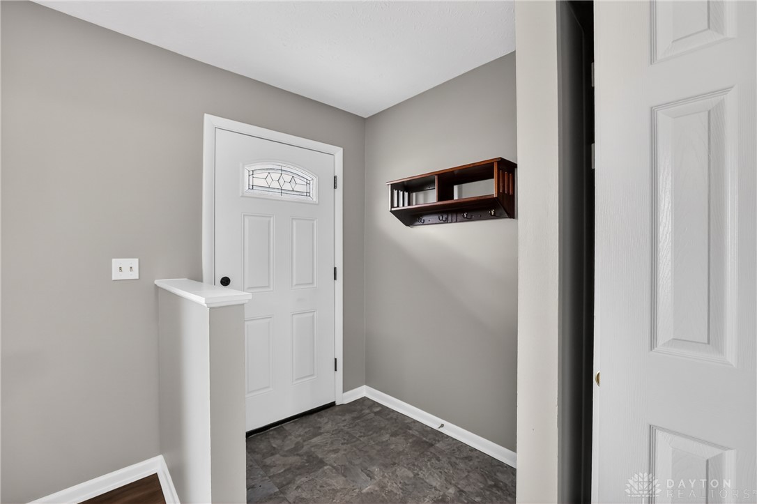 5741 Gray Road Fairfield, OH 45014 - Photo 4 of 32 This entry welcomes all with durable flooring and convenient storage.