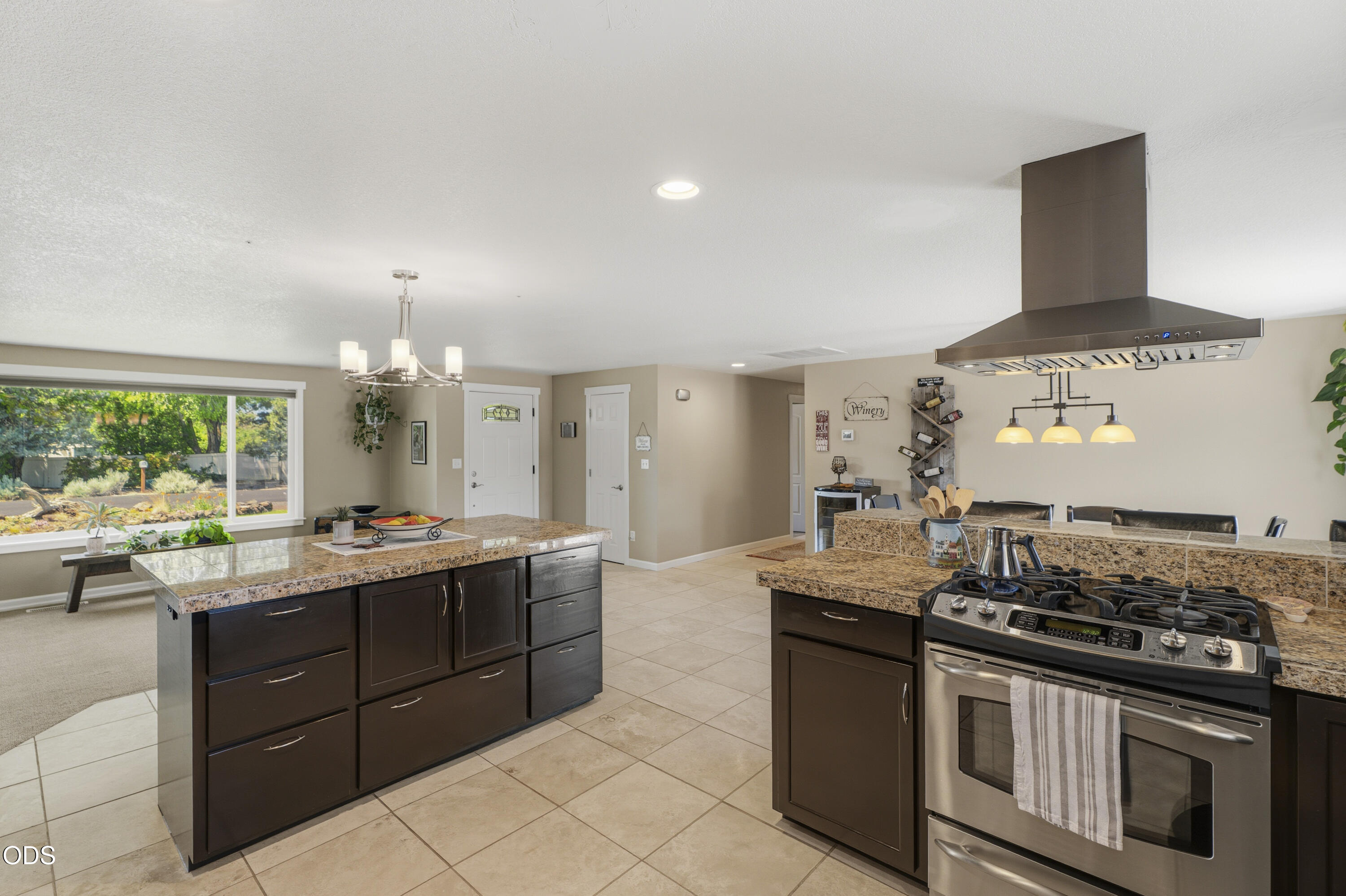2108 Northwest 13th Street Redmond, OR 97756 - Photo 21 of 43