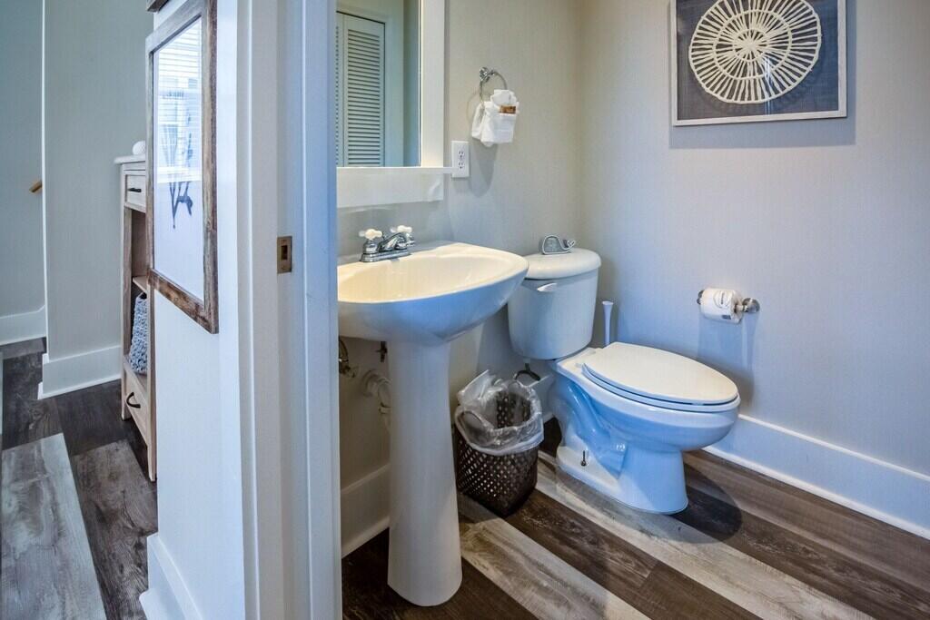 198 Somerset Bridge Road, Unit 141 Santa Rosa Beach, FL 32459 - Photo 14 of 31 a bathroom with a toilet and a sink