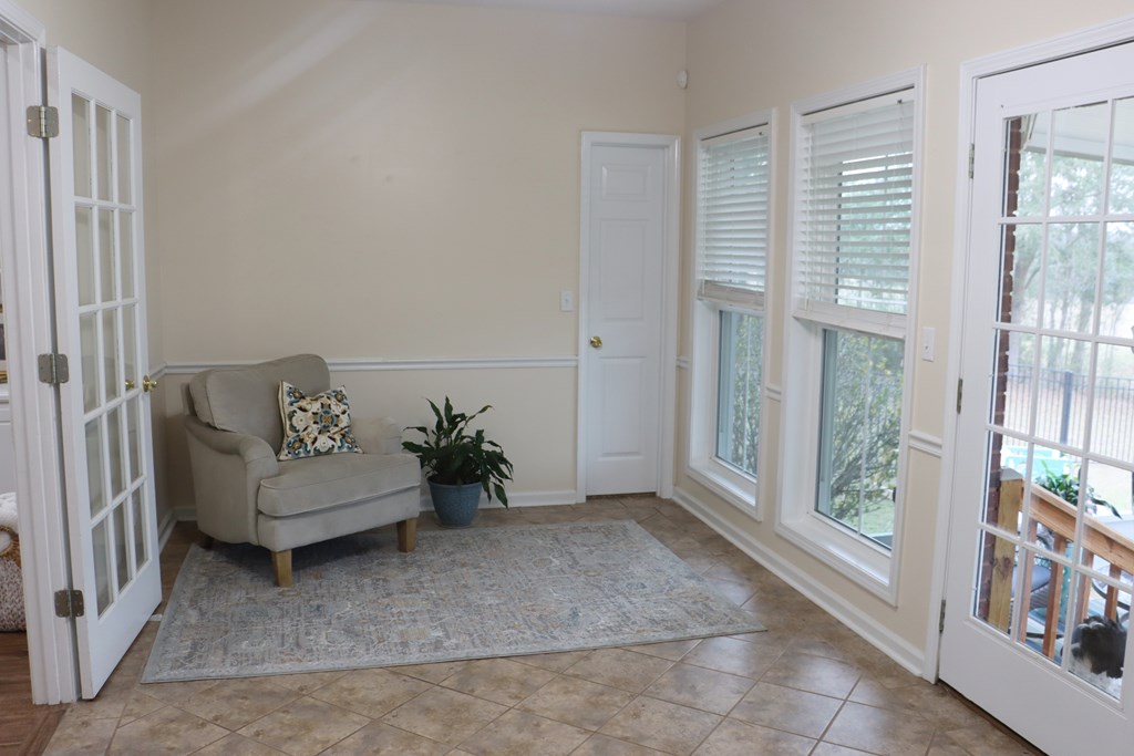 1663 Willie Varnum Road Dothan, AL 36301 - Photo 17 of 45 Sunroom