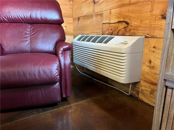 $199,500 | 5947 State Highway, Denver, MO 64441