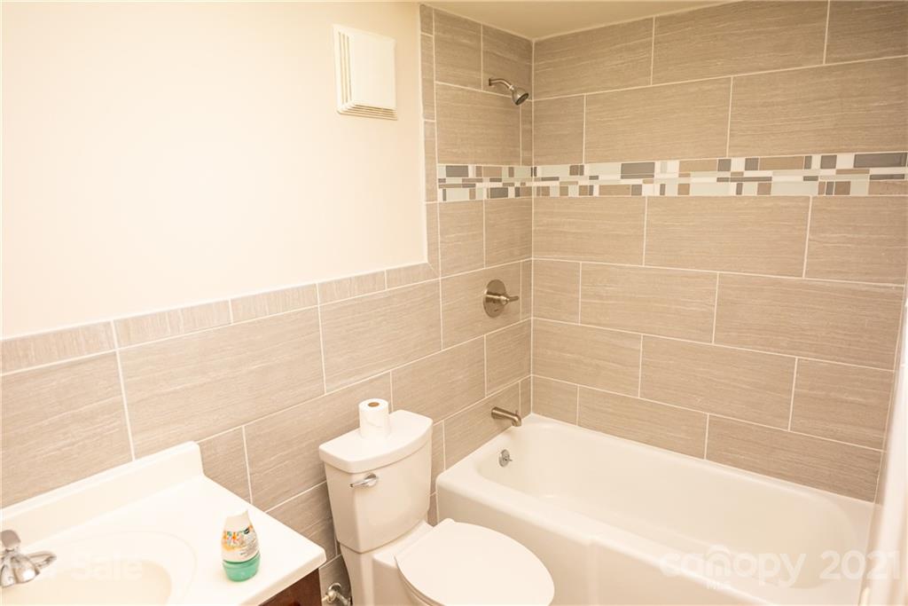 115 Lancelot Road Salisbury, NC 28147 - Photo 8 of 14 Gallery Image 8