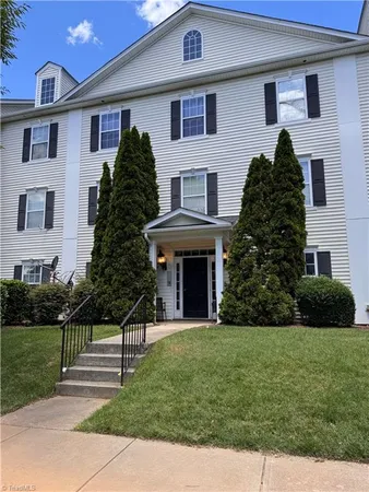 $1,250 | 7304 Tanner Grove Court, Kernersville, NC 27284