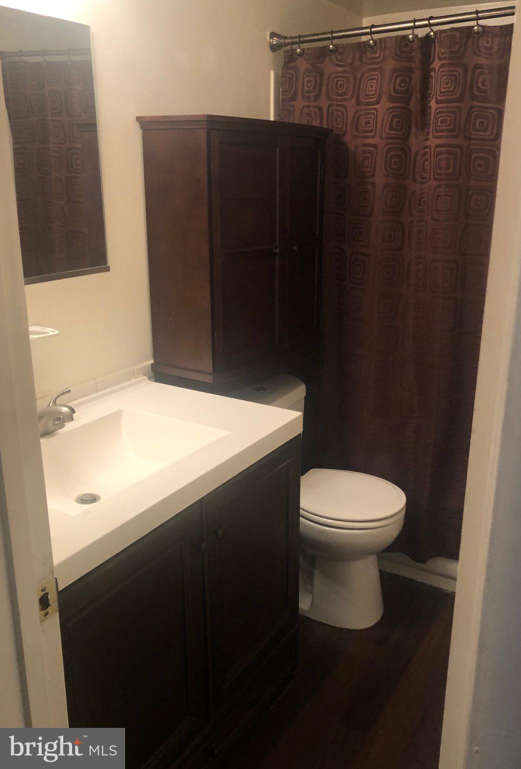 1806 Metzerott Road, Unit 505 Adelphi, MD 20903 - Photo 5 of 5 Recently updated full bath in the hallway.