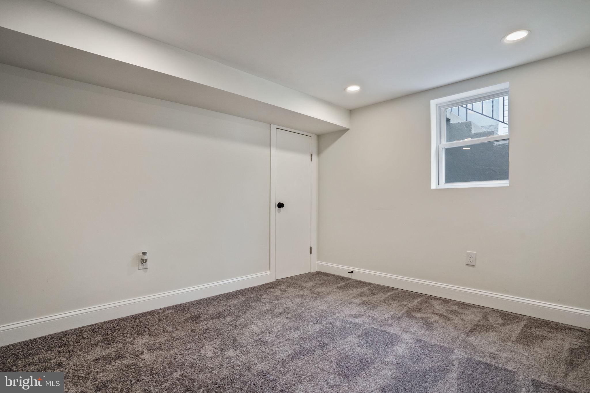 511 Riverside Road Essex, MD 21221 - Photo 23 of 40