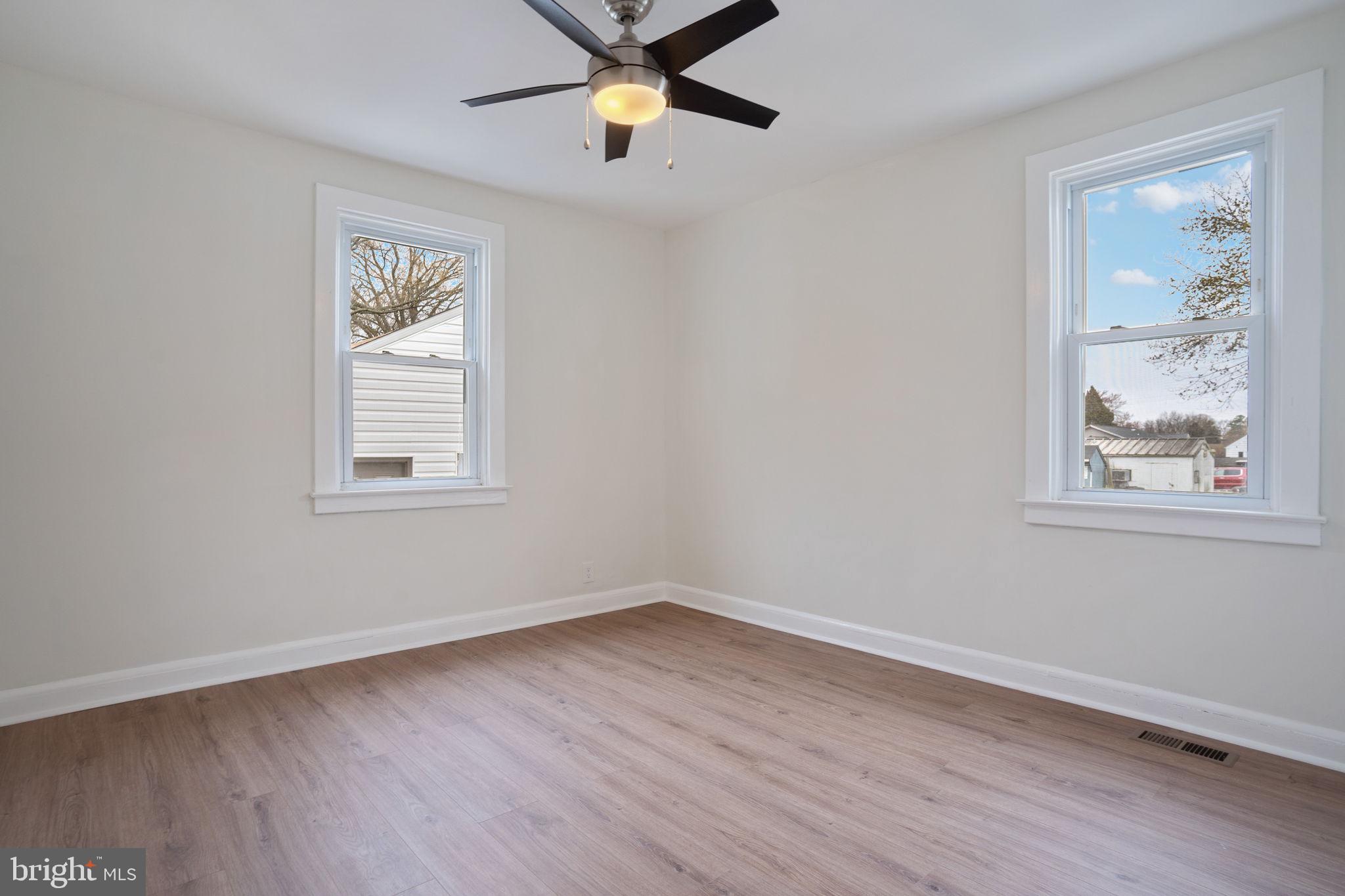 511 Riverside Road Essex, MD 21221 - Photo 31 of 40