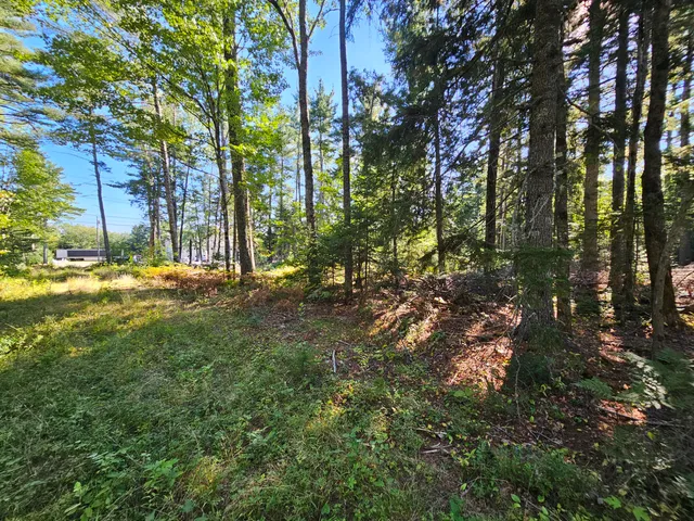 $279,000 | 576 Us Highway, Hancock, ME 04640