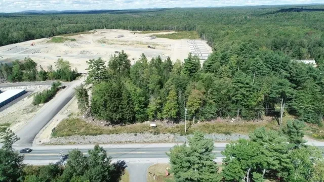 $279,000 | 576 Us Highway, Hancock, ME 04640