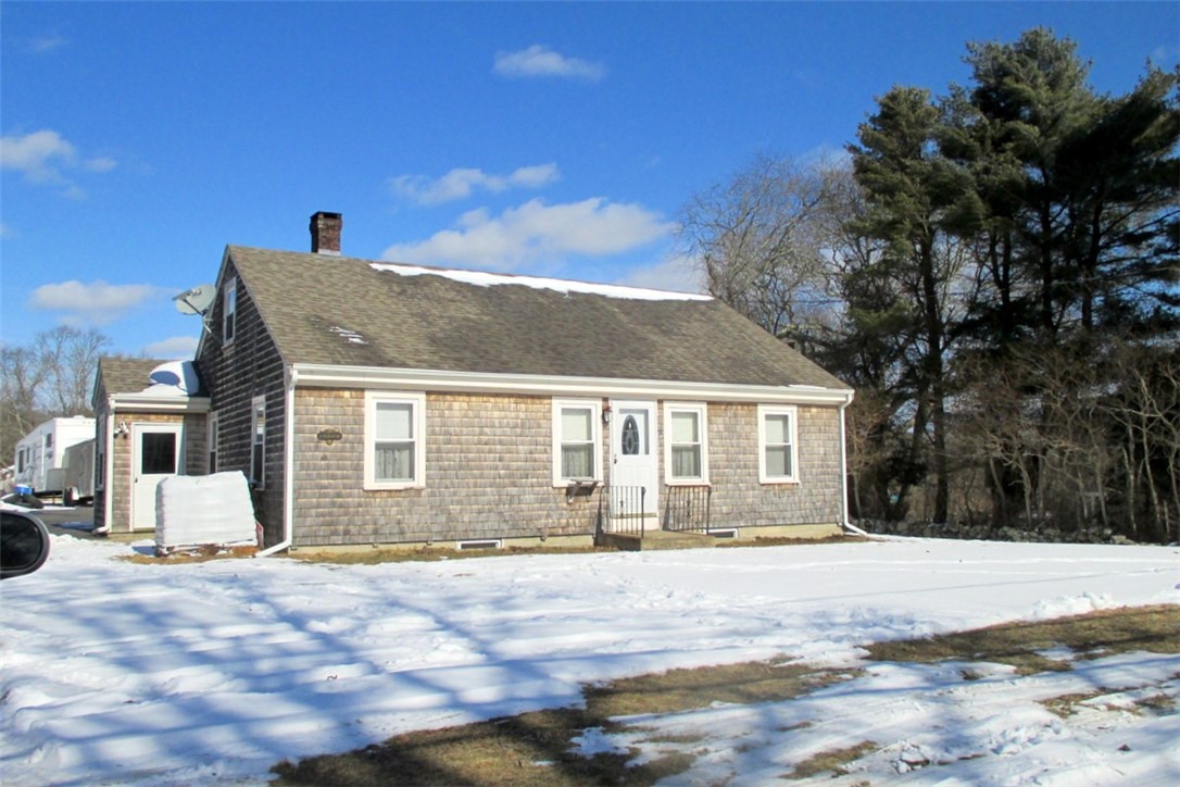 9 Peckham Road Little Compton, RI 02837 - Photo 1 of 1