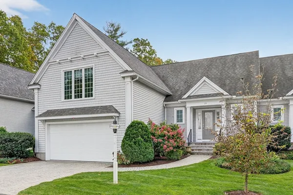 $1,099,900 | 13 Leah Way, Unit 13, Andover, MA 01810