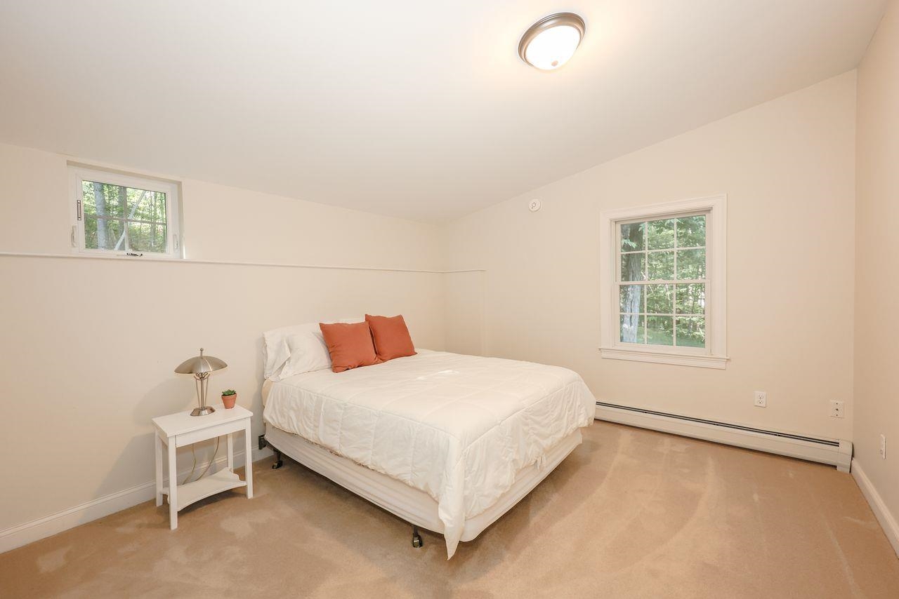 7 Anna Lisa Way Nottingham, NH 03290 - Photo 35 of 43