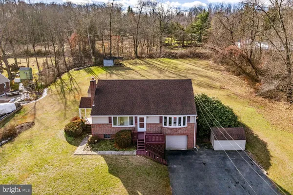 $225,000 | 735 Greenville Road, Denver, PA 17517