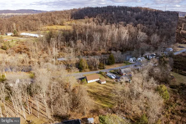 $225,000 | 735 Greenville Road, Denver, PA 17517