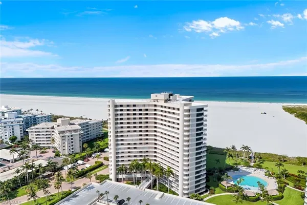 $1,100 | 260 Seaview Court, Unit 407, Marco Island, FL 34145