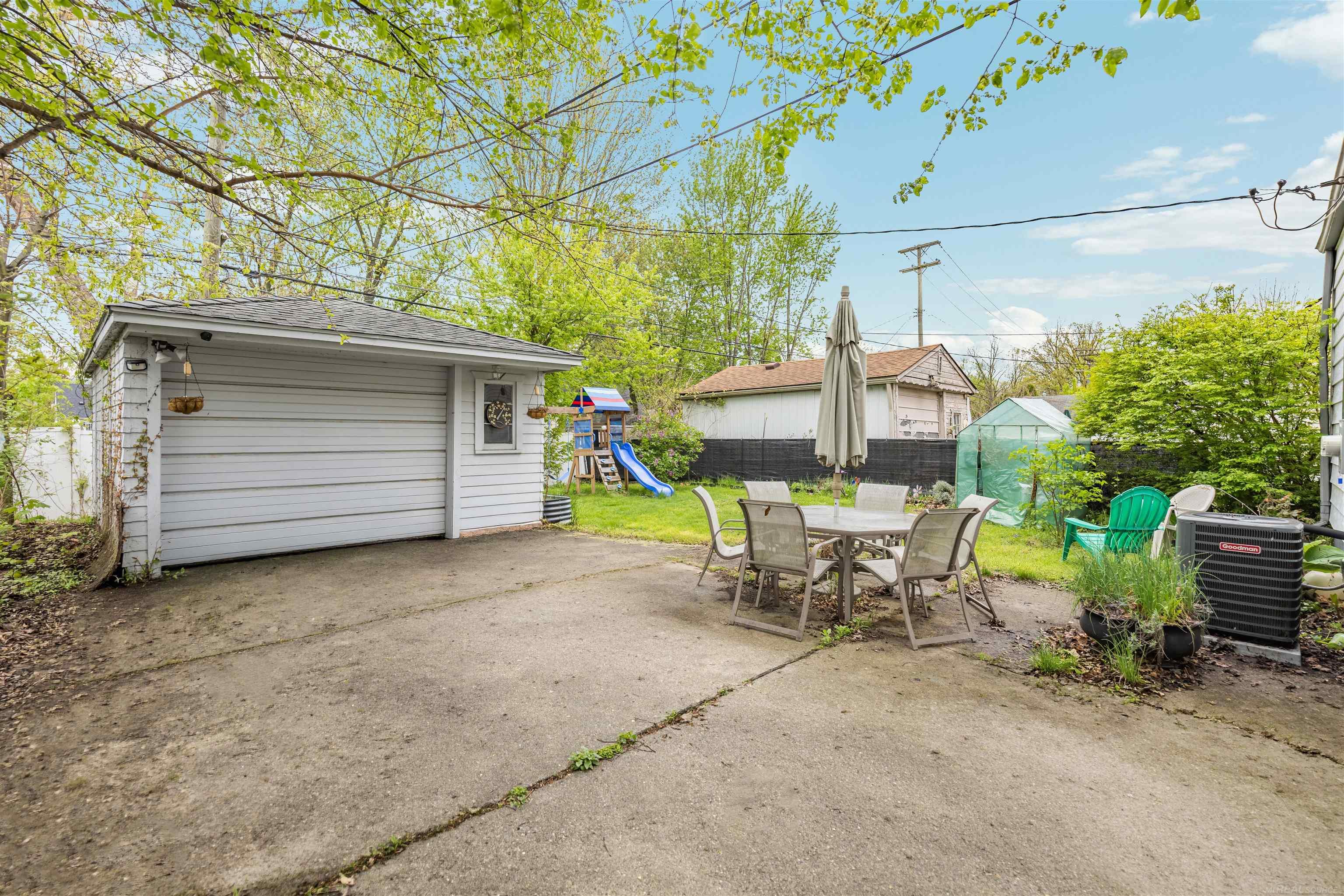 2980 Greenfield Road Berkley, MI 48072 - Photo 35 of 44