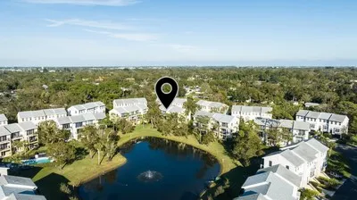 $2,000 | 1635 42nd Square, Unit 104, Vero Beach, FL 32960