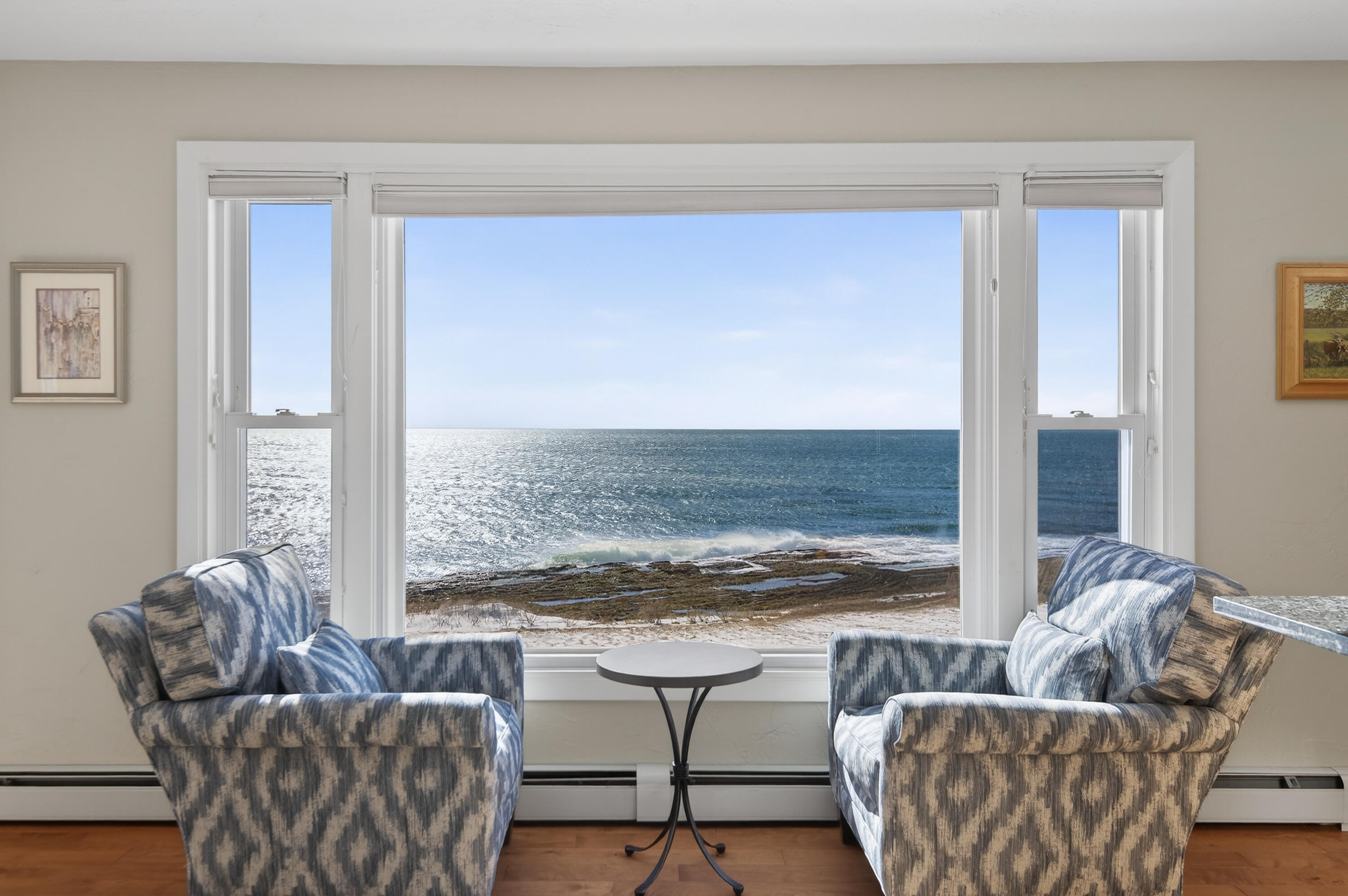 10 Sunny Bank Road Cape Elizabeth, ME 04107 - Photo 5 of 16 111_10 Sunny Bank Rd_MorneauStudios_prin