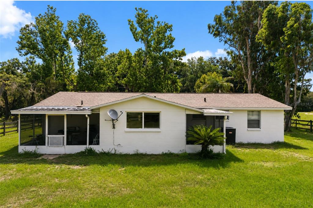 12631 Hobson Simmons Road Lithia, FL 33547 - Photo 13 of 18