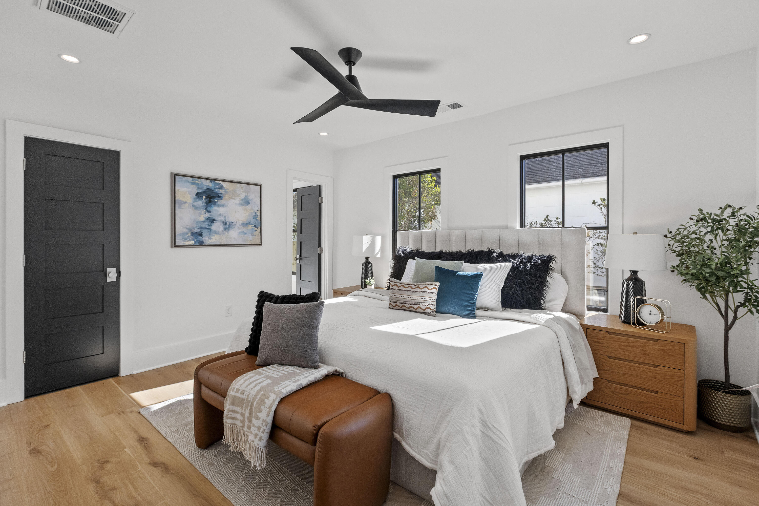 10 Magnolia Avenue Charleston, SC 29403 - Photo 20 of 46 10MagnoliaAve-CasaVerdeMediaLLC19