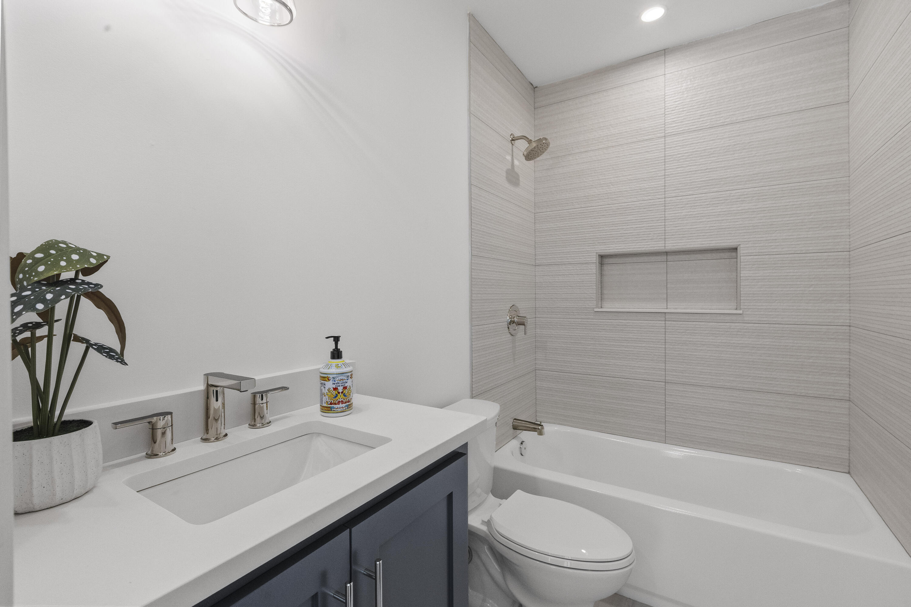 10 Magnolia Avenue Charleston, SC 29403 - Photo 28 of 46 10MagnoliaAve-CasaVerdeMediaLLC27