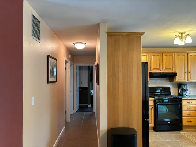 $739,900 | 105 Warrenton Street, Rockport, ME 04856