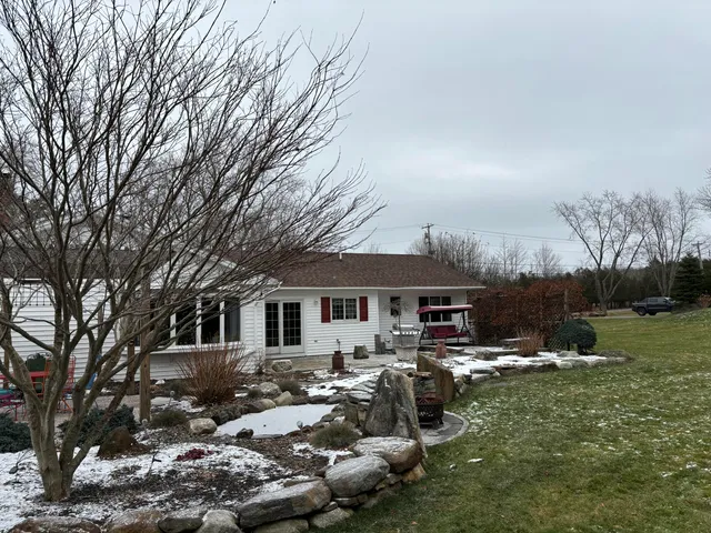 $739,900 | 105 Warrenton Street, Rockport, ME 04856