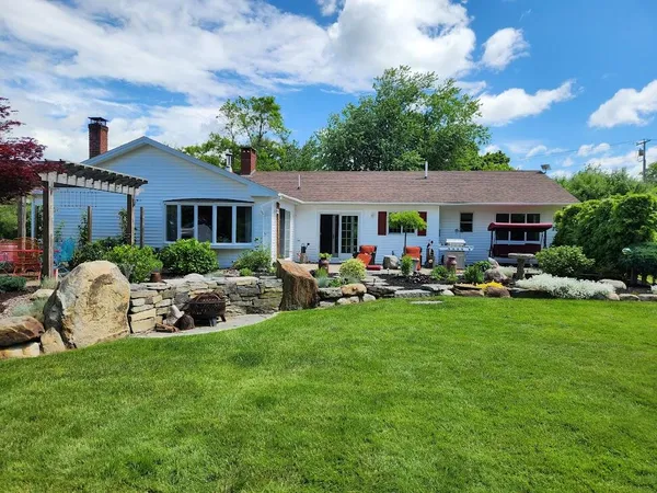 $649,900 | 105 Warrenton Street, Rockport, ME 04856