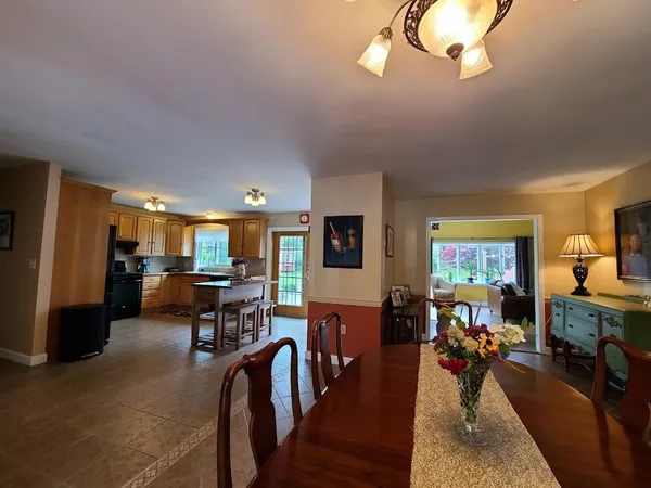 $649,900 | 105 Warrenton Street, Rockport, ME 04856