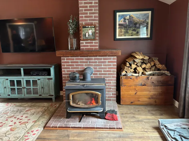 $739,900 | 105 Warrenton Street, Rockport, ME 04856