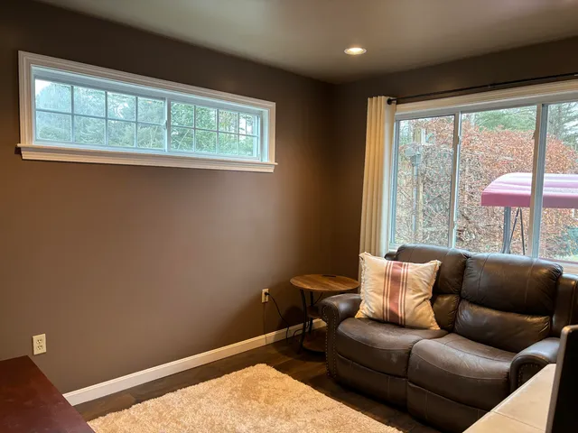 $739,900 | 105 Warrenton Street, Rockport, ME 04856