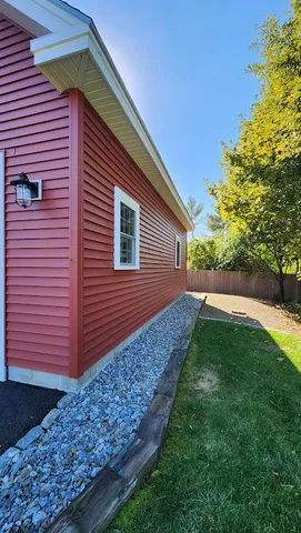 $739,900 | 105 Warrenton Street, Rockport, ME 04856