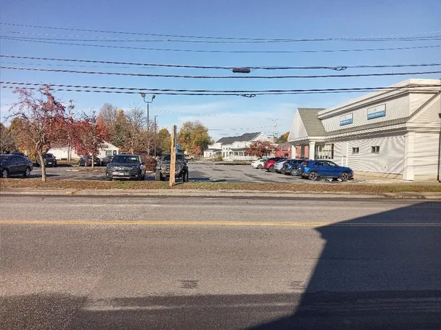 $239,900 | 11 College Avenue, Waterville, ME 04901