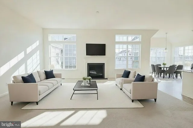 $573,789 | 910 Weatherstone Lane, Felton, DE 19943